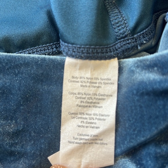 Alo Blue Velvet Leggings - Picture 6 of 7